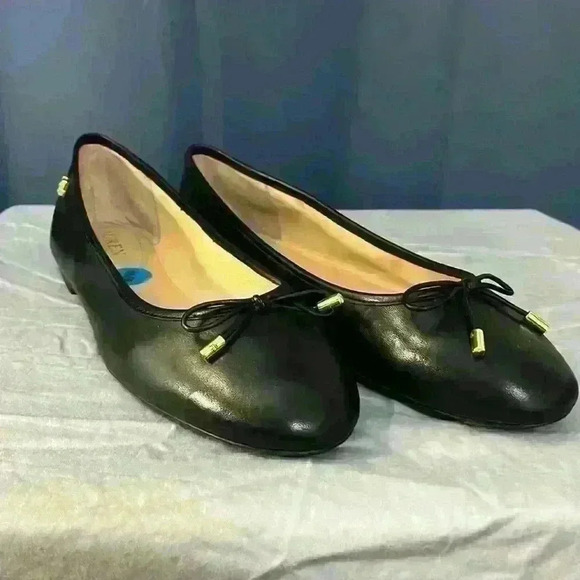 Ralph Lauren Black Ballet Flats - Picture 1 of 5